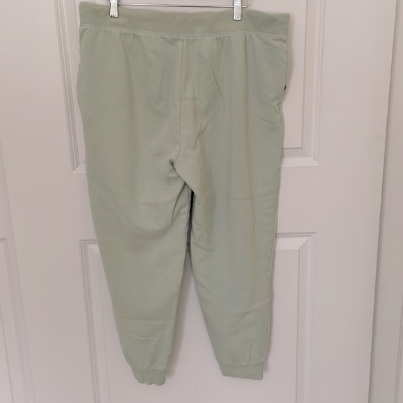 Peloton Celery Green Sweatpants *Flawed XL - Picture 5 of 6